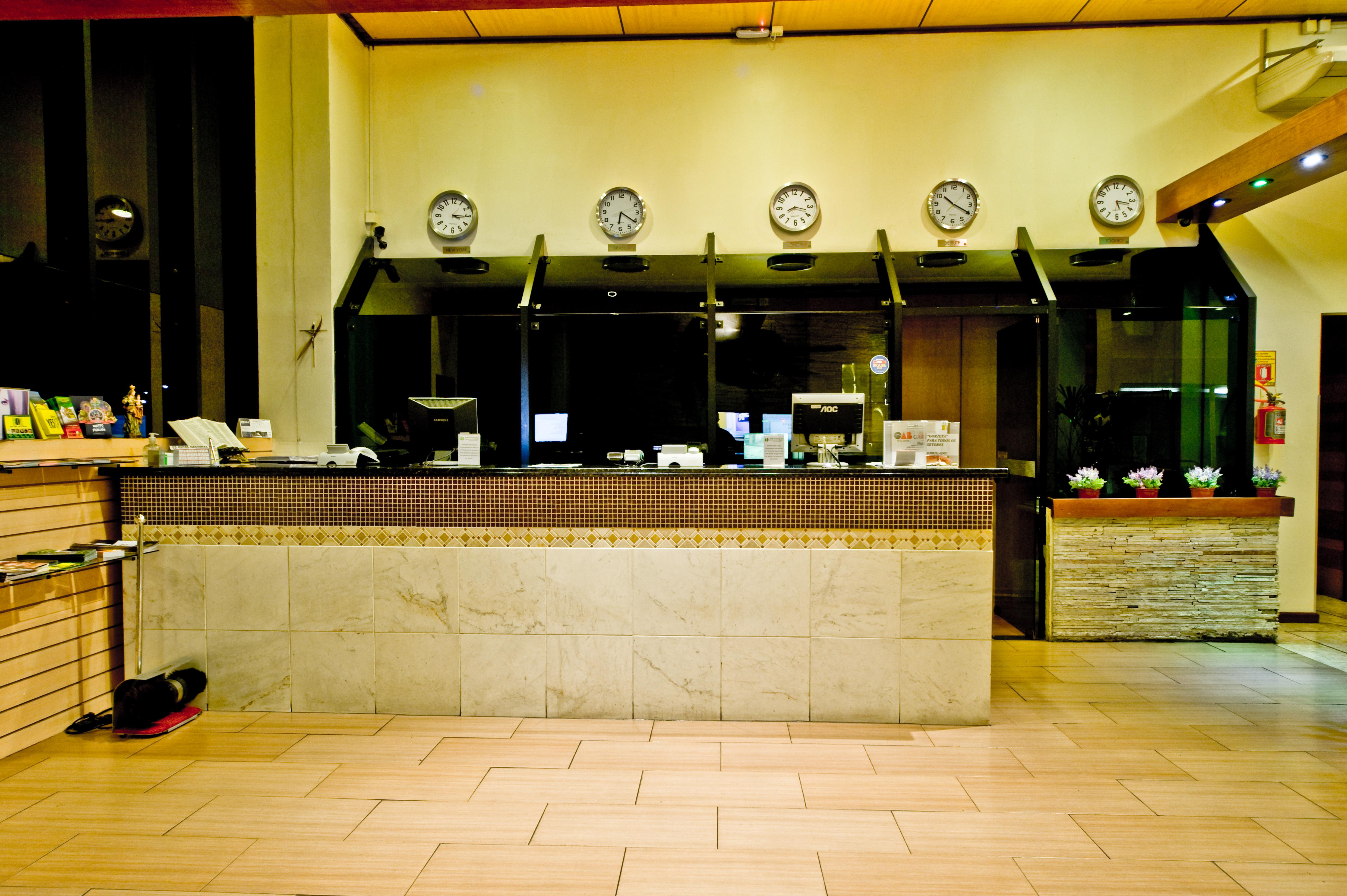 Hotel Nacional Inn Curitiba Estacao Shopping Esterno foto